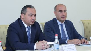 Председатель Следственного комитета Артур Погосян принял посла Индии в Армении